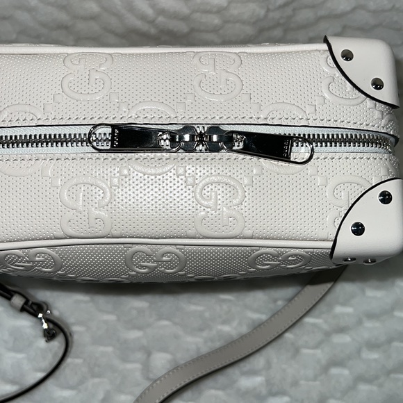 Gucci 626363 Leather Handbag-Authentic-EUC - Picture 4 of 13